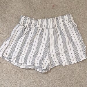 Forever21 white shorts elastic waist & vertical black stripes
